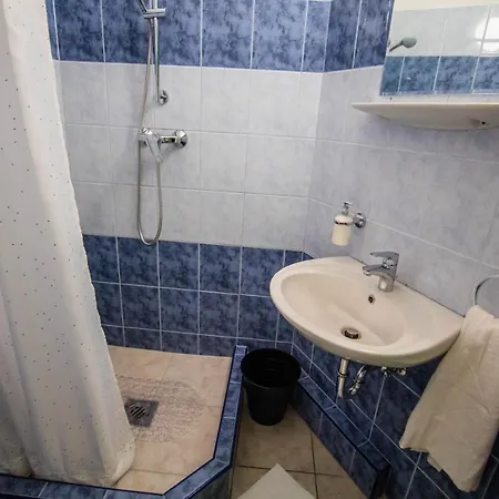 Feszek Apartman
